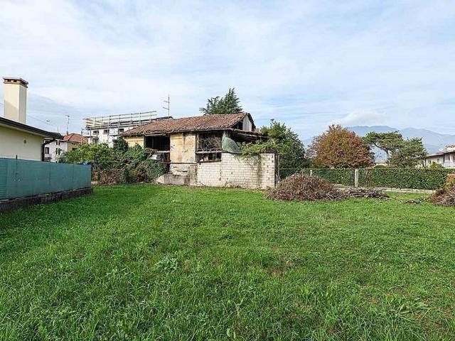 Rustico in vendita a Cà Trenta, Schio