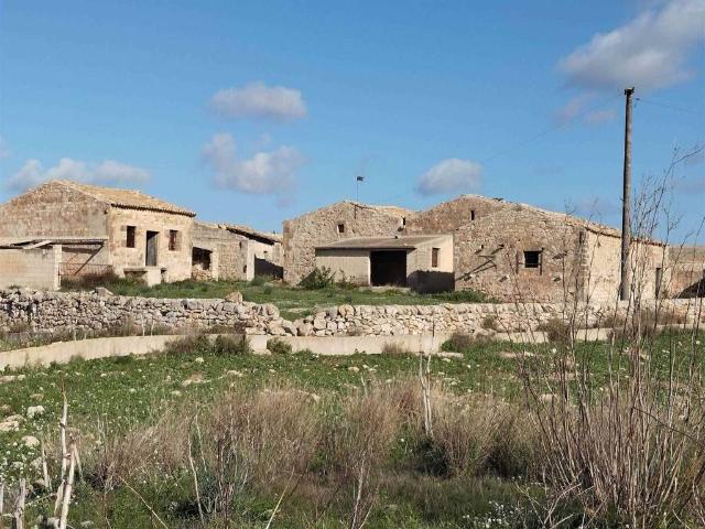 Rustico in vendita a Pagliarelli, Cava D'aliga