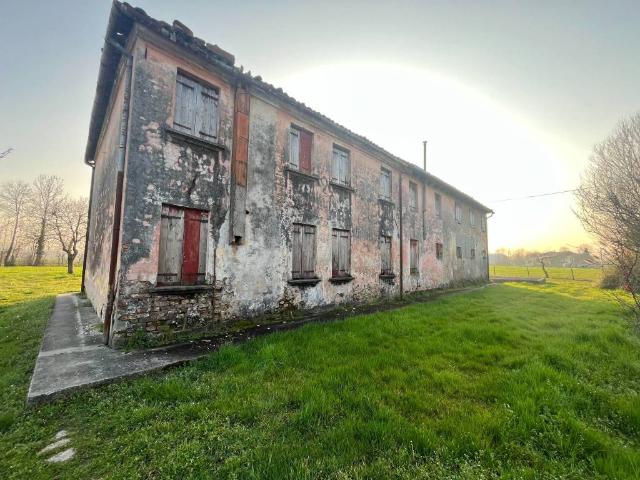 Rustico in vendita a Sant'Ambrogio, Scorzè