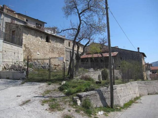 Rustico in vendita a Scurcola Marsicana, Abruzzo