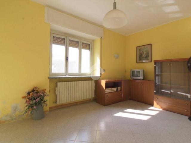 Rustico in vendita a Secugnago, Lodi
