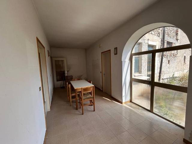 Rustico in vendita a Sedegliano, Friuli-Venezia Giulia