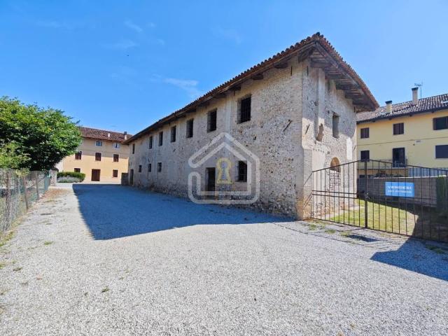 Rustico in vendita a Sedegliano, Friuli-Venezia Giulia