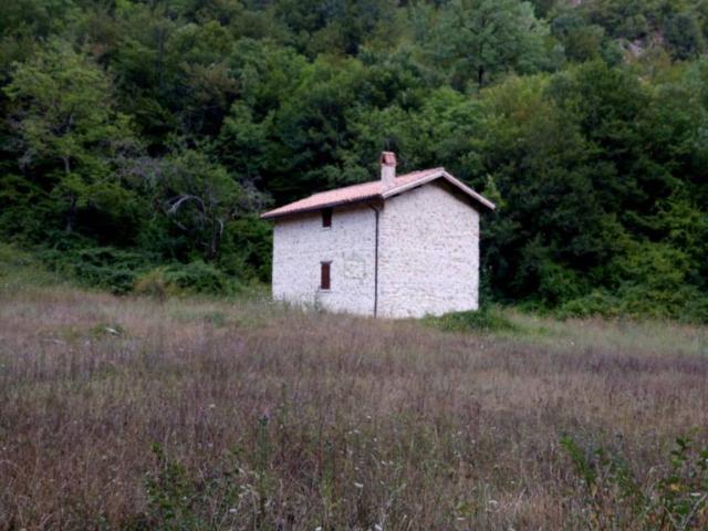 Rustico in vendita a Sellano, Umbria