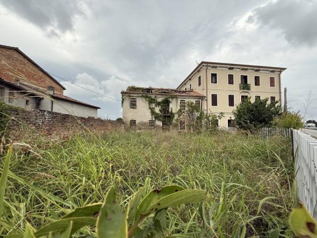 Rustico in vendita a San Domenico, Selvazzano Dentro