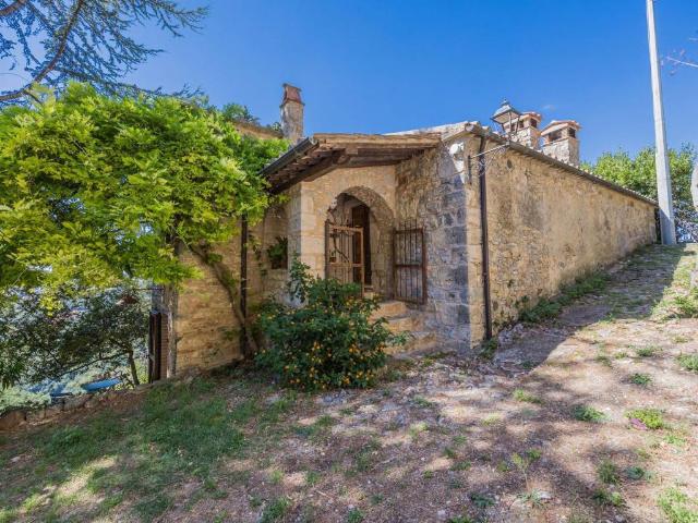 Rustico in vendita a Rocchette di Fazio, Semproniano