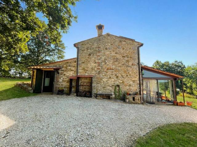 Rustico in vendita a Petricci, Semproniano