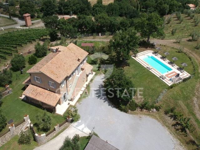 Rustico in vendita a Unione dei Comuni Montani Amiata Grossetana, Semproniano