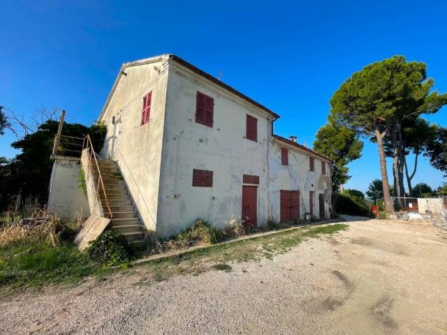 Rustico in vendita a Marche, Ancona