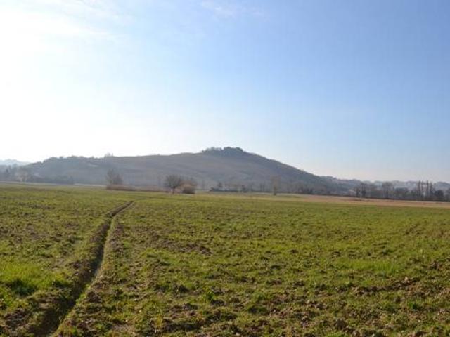 Rustico in vendita a Cesano, Marche