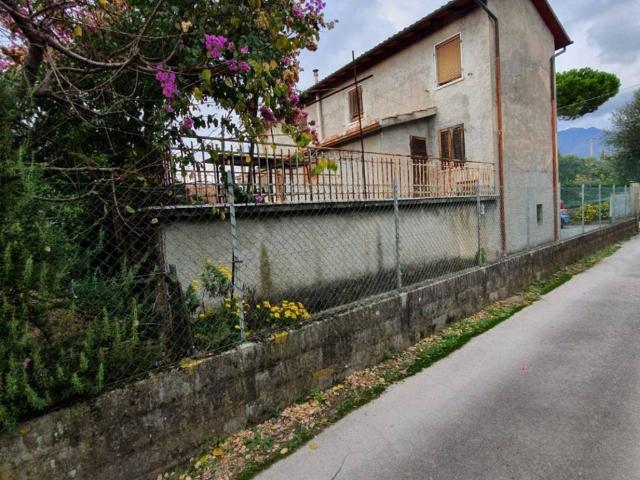 Rustico in vendita a Frasso, Seravezza