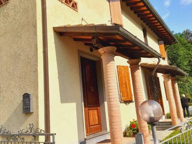 Rustico in vendita a Seravezza, Toscana
