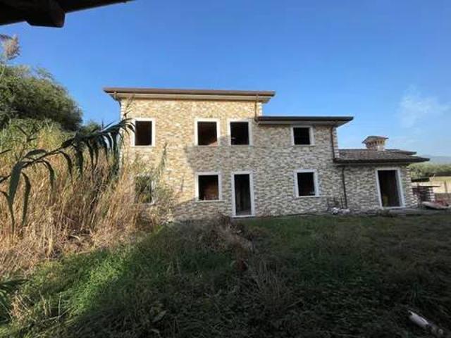 Rustico in vendita a Frasso, Seravezza