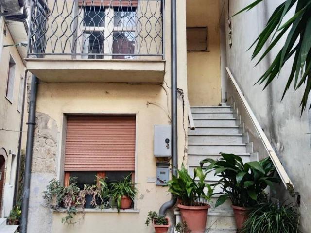 Rustico in vendita a Serino, Campania