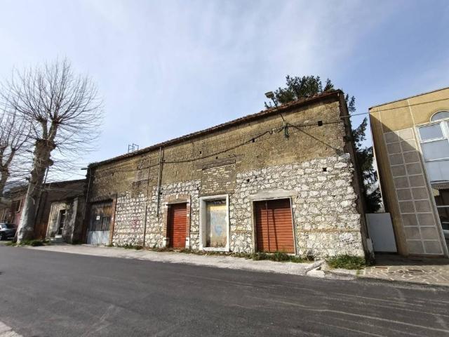 Rustico in vendita a Serino, Campania