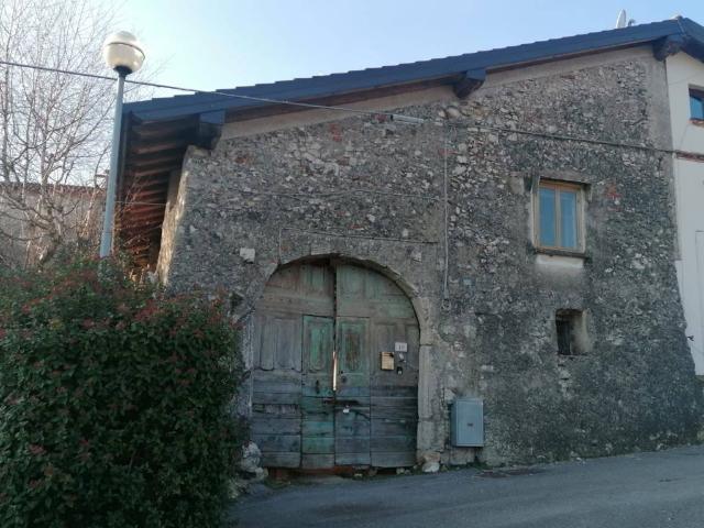 Rustico in vendita a Comunità montana della Valle Sabbia, Serle