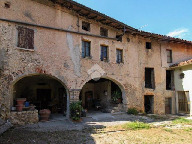 Rustico in vendita a Comunità montana della Valle Sabbia, Serle