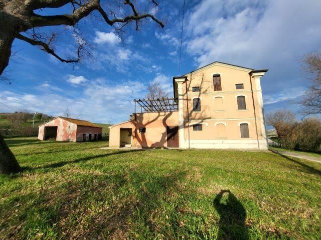 Rustico in vendita a Marche, Ancona
