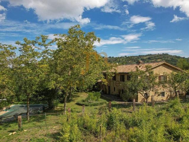 Rustico in vendita a Marche, Ancona