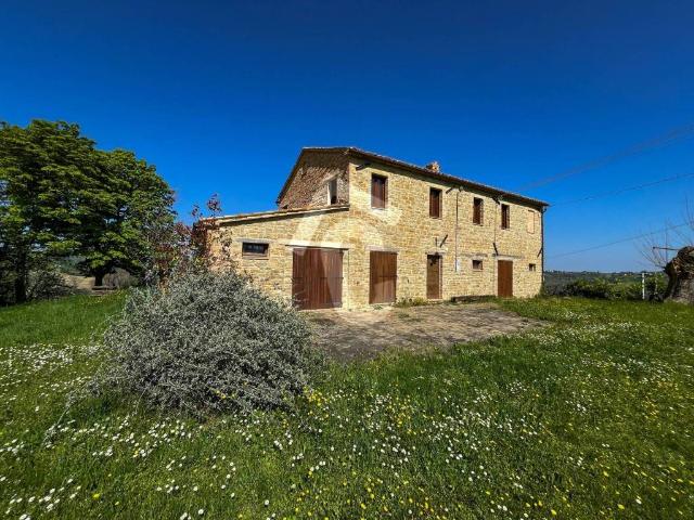 Rustico in vendita a Marche, Ancona