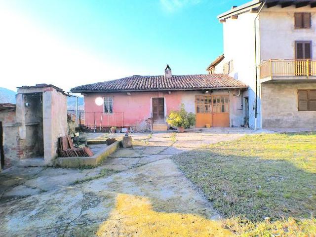 Rustico in vendita a Castellazzo, Serralunga di Crea