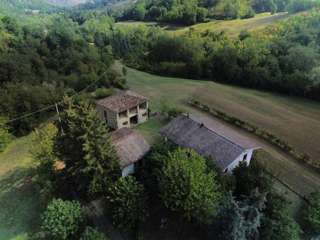Rustico in vendita a Unione dei comuni del Frignano, Serramazzoni