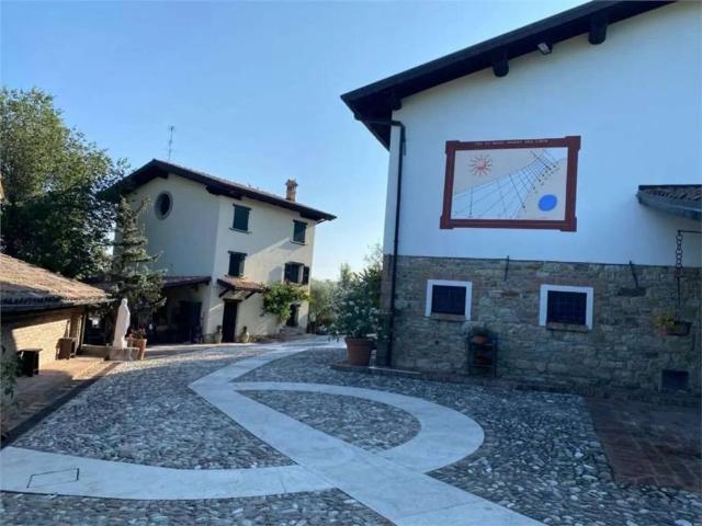 Rustico in vendita a Unione dei comuni del Frignano, Serramazzoni