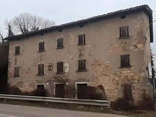 Rustico in vendita a Unione dei comuni del Frignano, Serramazzoni