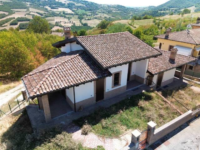 Rustico in vendita a Unione dei comuni del Frignano, Serramazzoni