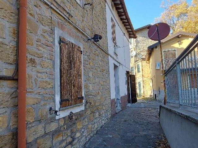 Rustico in vendita a Unione dei comuni del Frignano, Serramazzoni