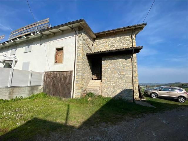 Rustico in vendita a Unione dei comuni del Frignano, Serramazzoni