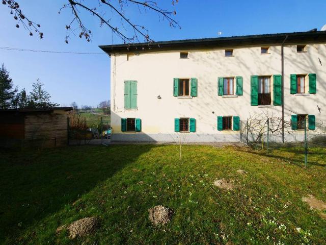 Rustico in vendita a Unione dei comuni del Frignano, Serramazzoni