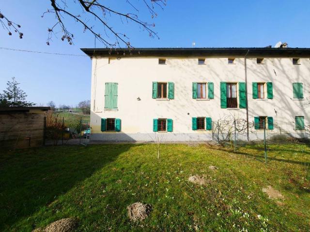 Rustico in vendita a Unione dei comuni del Frignano, Serramazzoni