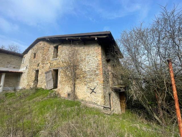 Rustico in vendita a Unione dei comuni del Frignano, Serramazzoni