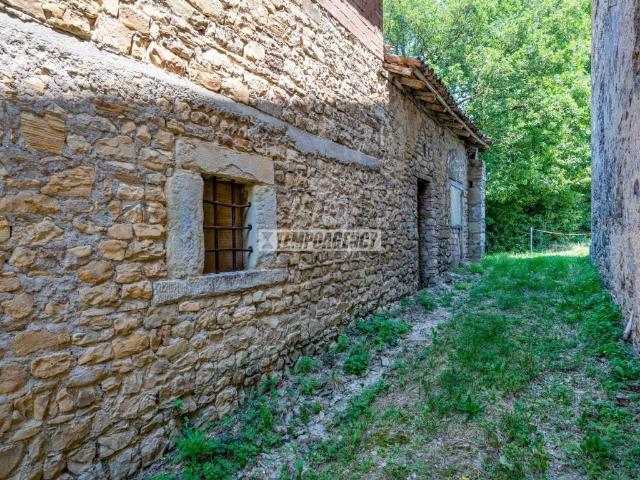 Rustico in vendita a Unione dei comuni del Frignano, Serramazzoni