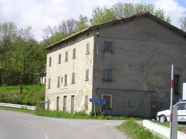 Rustico in vendita a Unione dei comuni del Frignano, Serramazzoni