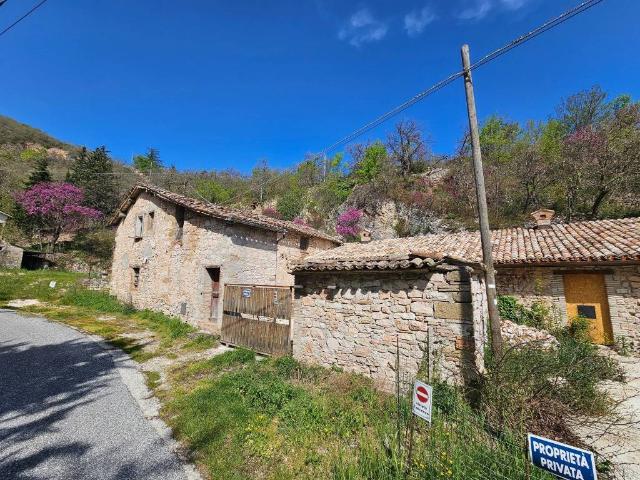 Rustico in vendita a Marche, Macerata