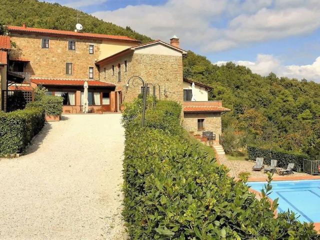 Rustico in vendita a Cantagrillo, Serravalle Pistoiese