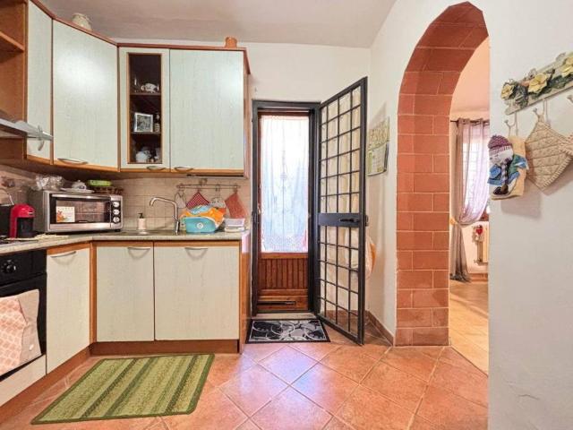 Rustico in vendita a Cantagrillo, Serravalle Pistoiese