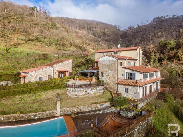 Rustico in vendita a Serravalle Pistoiese, Toscana