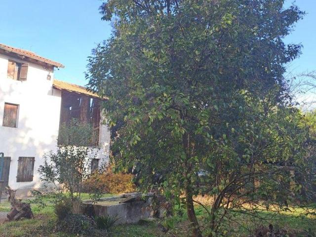 Rustico in vendita a Sesto Al Reghena, Friuli-Venezia Giulia