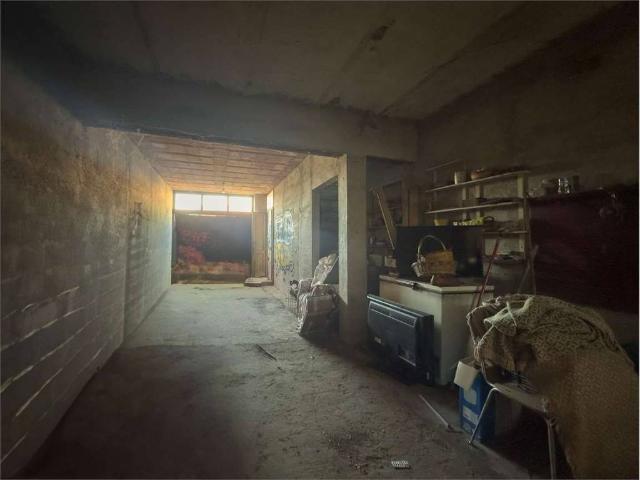 Rustico in vendita a Sesto Calende, Lombardia