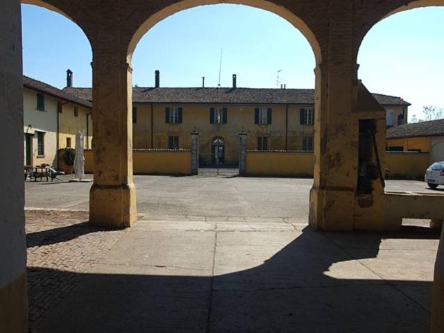 Rustico in vendita a Sesto Ed Uniti, Lombardia