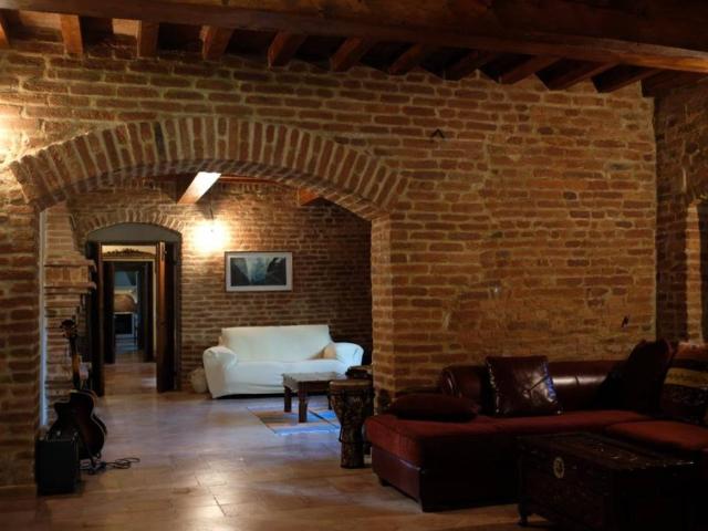 Rustico in vendita a Sesto Ed Uniti, Lombardia