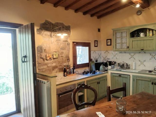 Rustico in vendita a Serravalle, Sesto Fiorentino