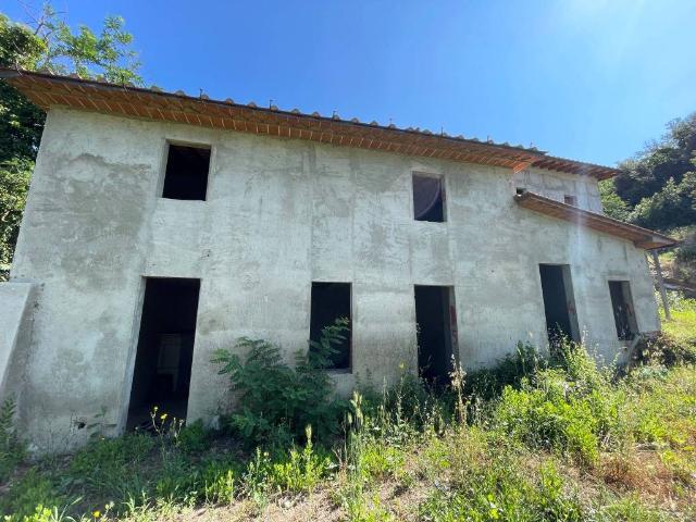 Rustico in vendita a Montorsoli, Sesto Fiorentino