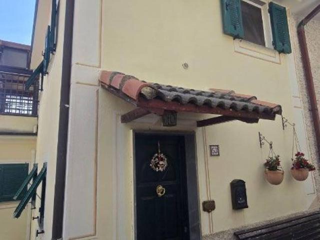 Rustico in vendita a Ne, Sestri Levante