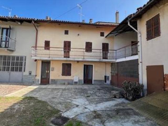 Rustico in vendita a Piemonte, Asti