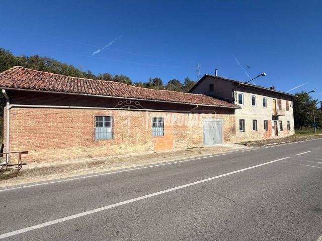 Rustico in vendita a Piemonte, Asti