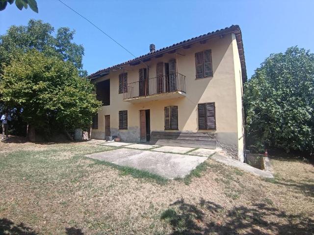Rustico in vendita a Piemonte, Asti